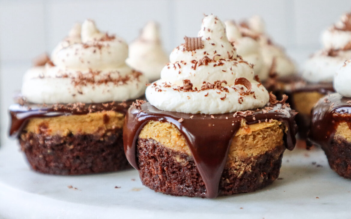 BROWNIE ESPRESSO CHEESECAKE BITES