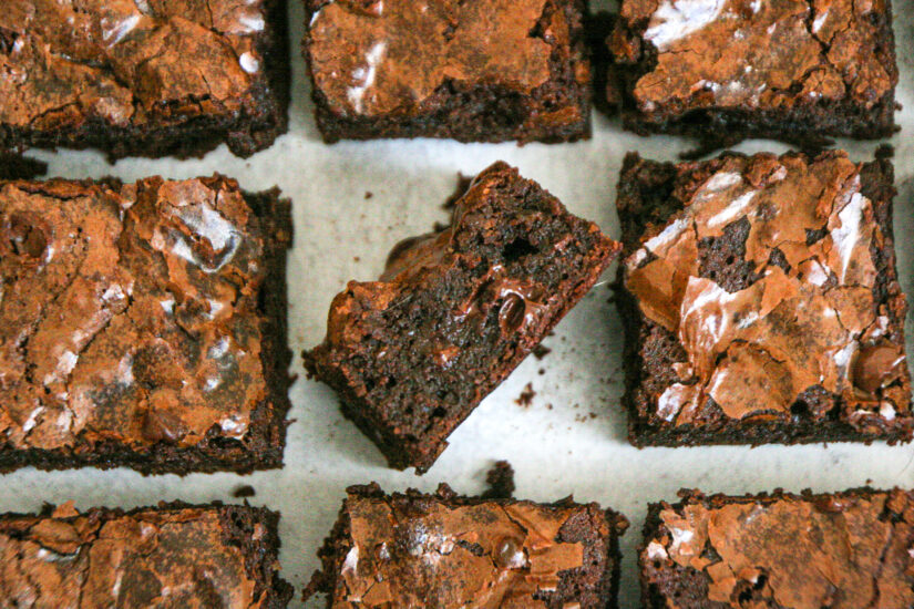 ESPRESSO CHOCOLATE CHUNK BROWNIES