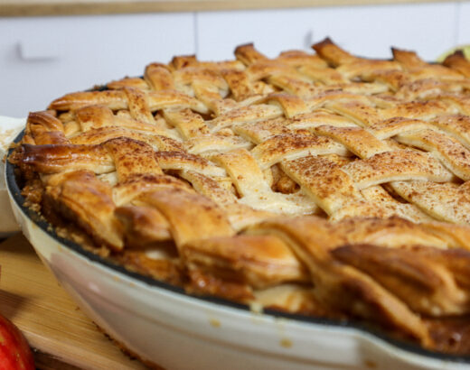 Cast iron apple pie