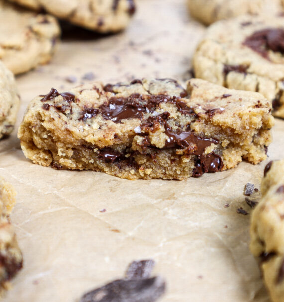 BEST PEANUT BUTTER CHOCOLATE CHIP COOKIES