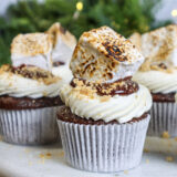 S’MORE CUPCAKES W/ TOASTED MARSHMALLOW